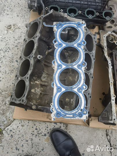 Двигатель разобран infiniti qx56de Ниссан армада