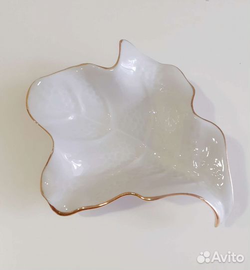 Икорница лист