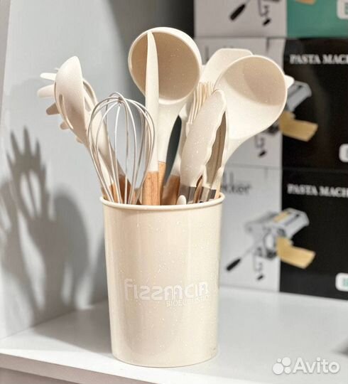 Набор вилок и ложек