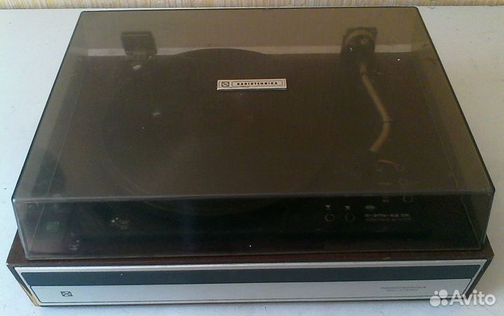 Виниловый проигрыватель Радиотехника 001