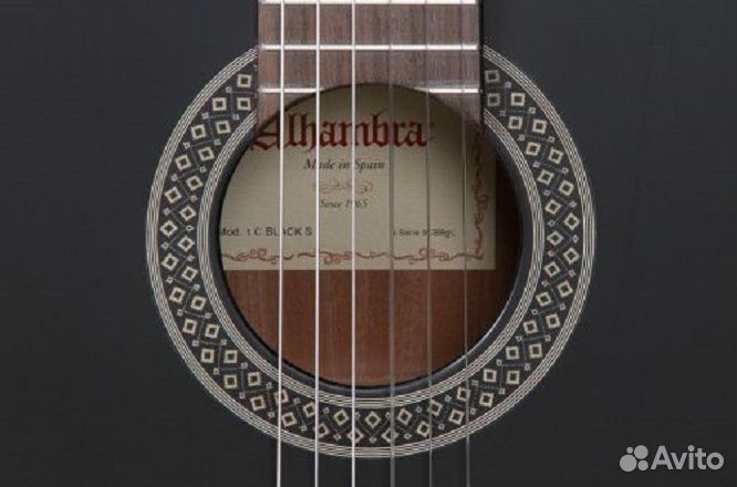 Классическая гитара Alhambra 7.232 Classical Stude
