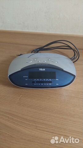 Радиочасы Vitek VT-3517