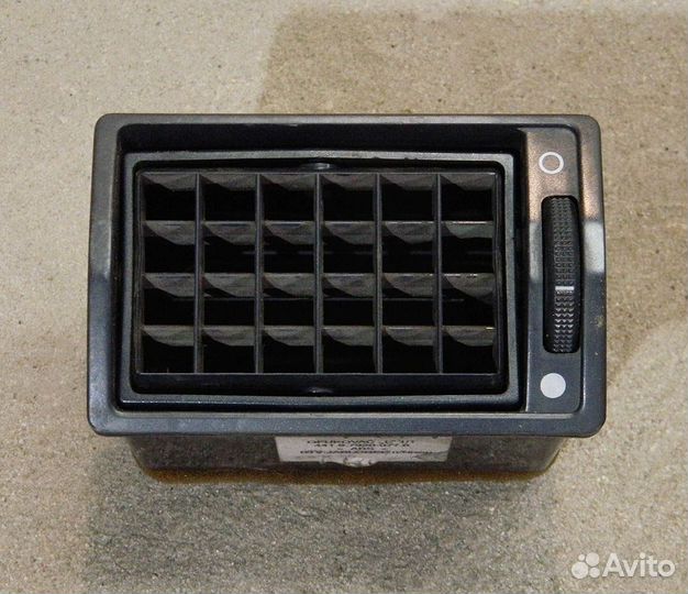 Дефлектор воздушный левый Skoda Felicia