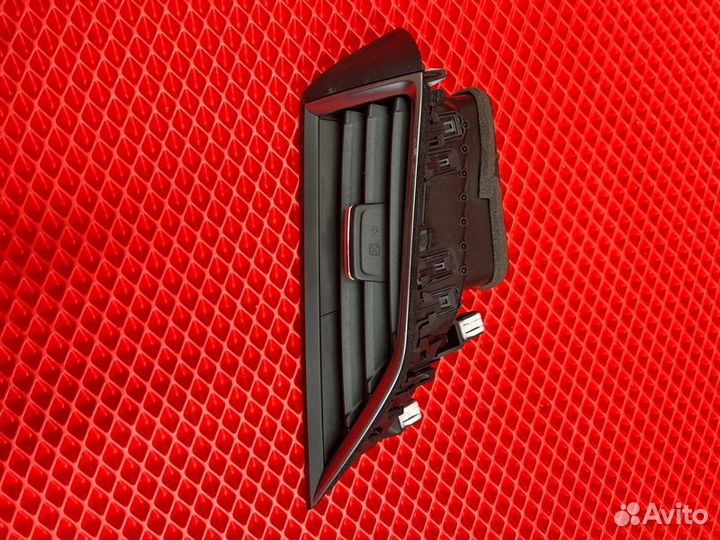 Дефлектор воздушный правый Subaru Xv GT7 2018