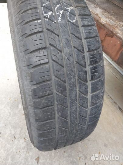 Goodyear Wrangler HP All Weather 255/65 R17