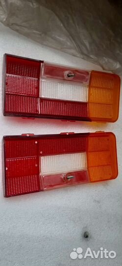 Стёкла на задний фонарь ваз 2106