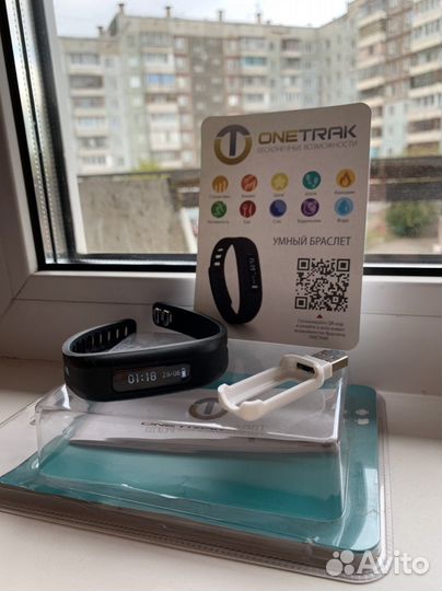 Фитнес браслет Onetrak Sport