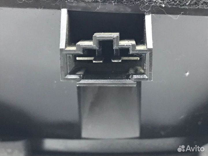 Сабвуфер Audi A8 D3 BVJ 2008