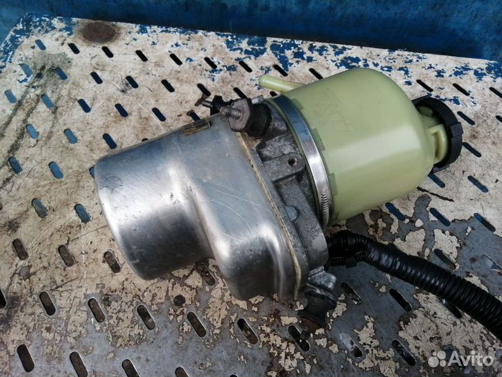 Насос эур Opel Astra H