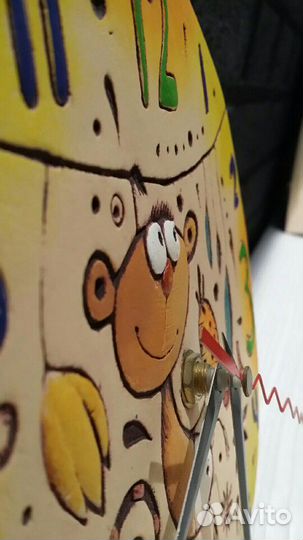 Часы ручной работы настенные