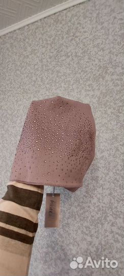 Продам женскую шапку