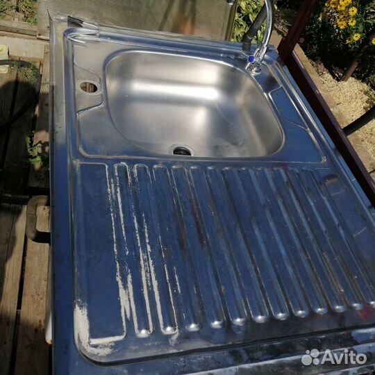 Раковина из нержавейки