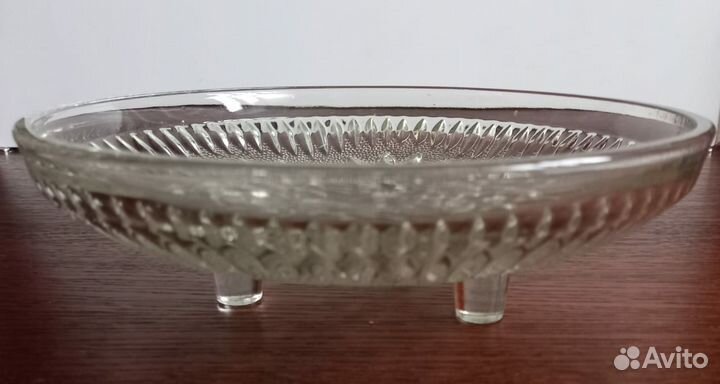 Блюдо сервировочное на ножках