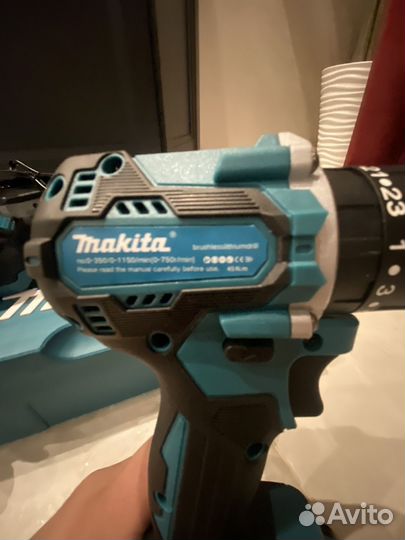 Makita ударный безщеточный шуруповерт