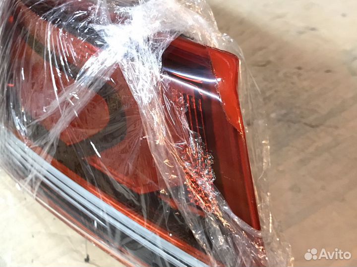 Фонарь левый и правый внешний Hyundai Solaris 2018