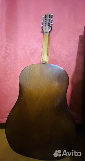 Гитара 6 струнная