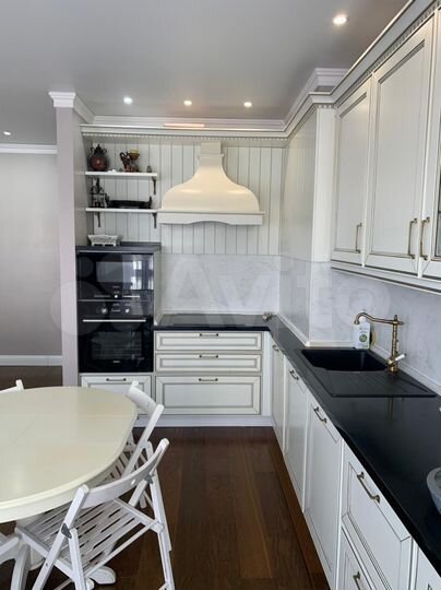 3-к. квартира, 114 м², 12/18 эт.