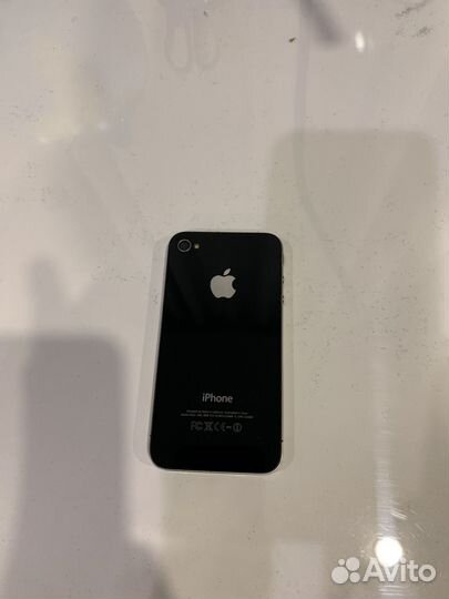 iPhone 4, 32 ГБ
