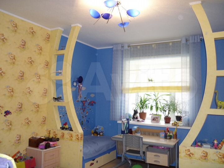 2-к. квартира, 61 м², 4/9 эт.