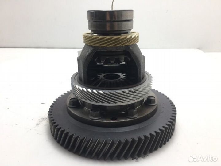 Дифференциал Mazda Capella GV6V B6 1990