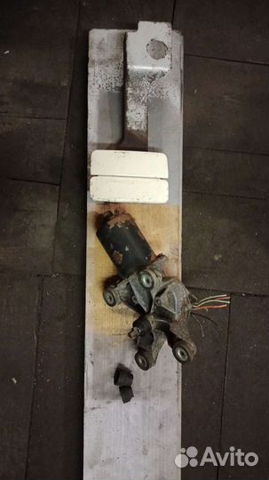 Запчасти для Ниссан Серена с23