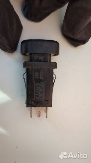 Кнопка подогрева сидений LADA 2114