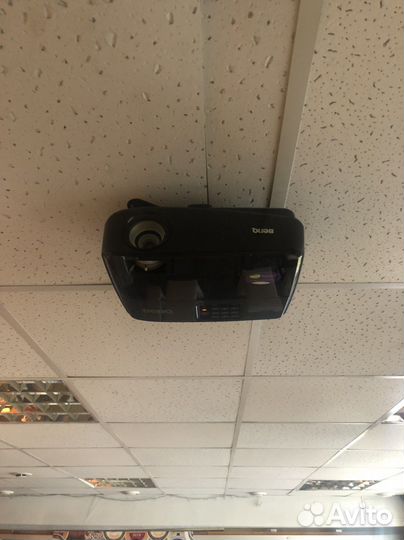 Кино проект Benq