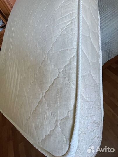 Матрас 140х200 бу