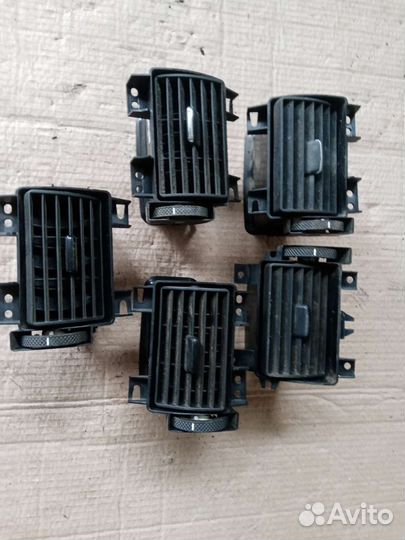 Воздуховод салона Ford transit