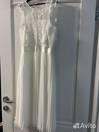 Платье 40 размер xs