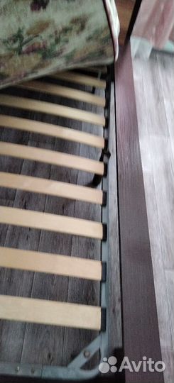 Кровать с матрасом 160 200