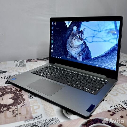 Lenovo 4 Ядра Коробка В Отличном Состояний