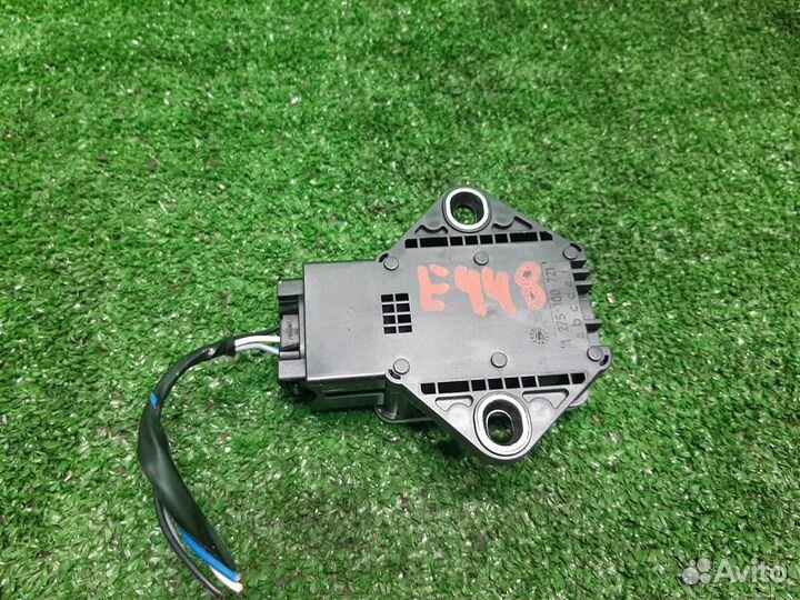 Датчик ускорения Opel Meriva B 2013