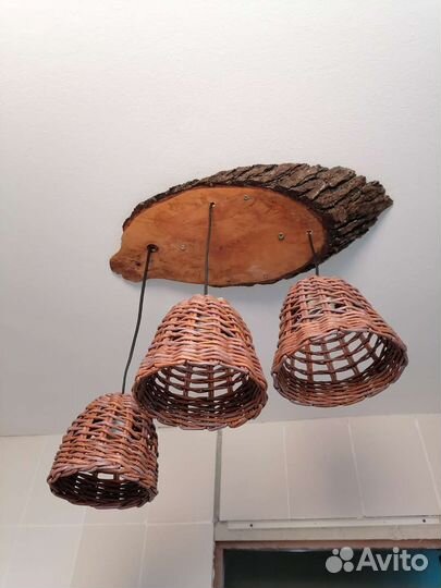 Люстра с абажуром