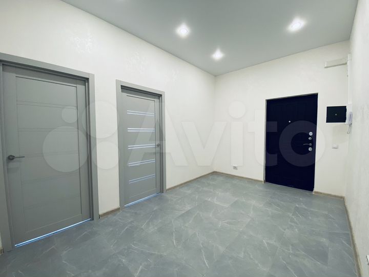 2-к. квартира, 64,4 м², 1/5 эт.