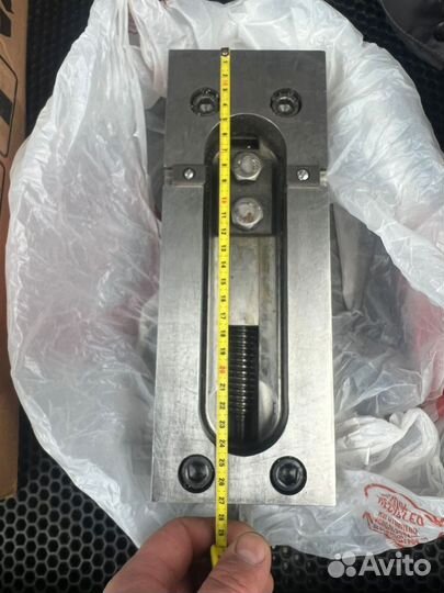 Тиски лекальные