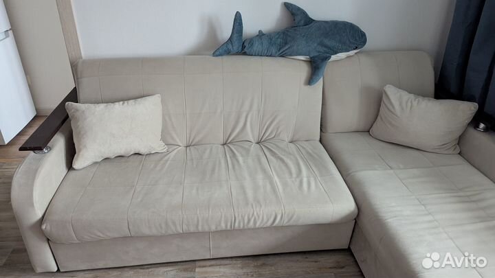 Угловой диван бу