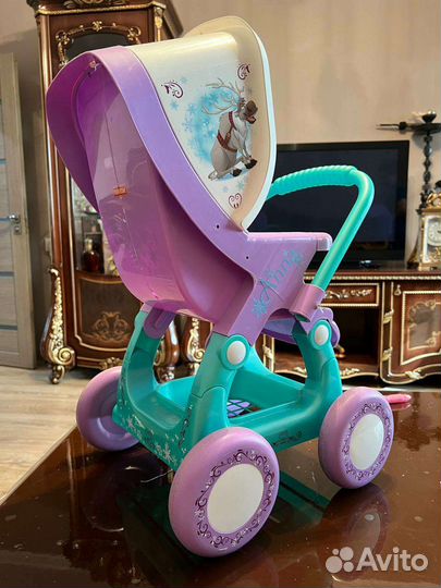 Коляска кукольная