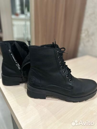 Ботинки женские