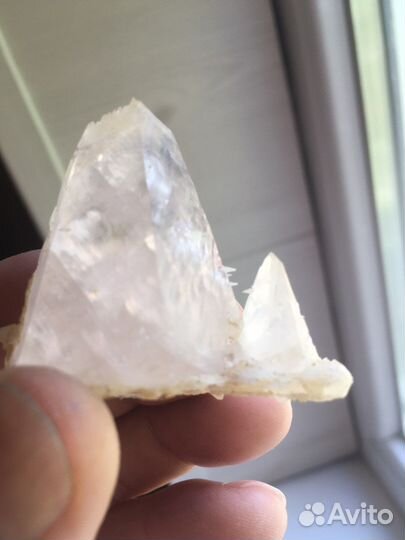 Продаеться красивый кальцит