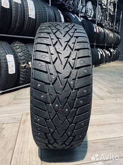 DoubleStar DW01 225/60 R17 99T