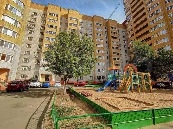 Аукцион: 2-к. квартира, 75,4 м², 8/16 эт.