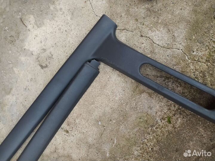 Обшивка стоек Субару Легаси BG9