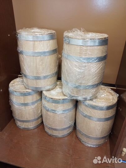 Бочка деревянная