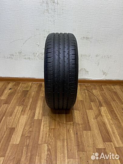 Continental ContiPremiumContact 5 215/55 R17