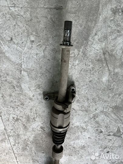 Привод передний правый Renault Duster 1.6