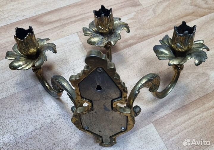 Подсвечник настенный на 3 свечи