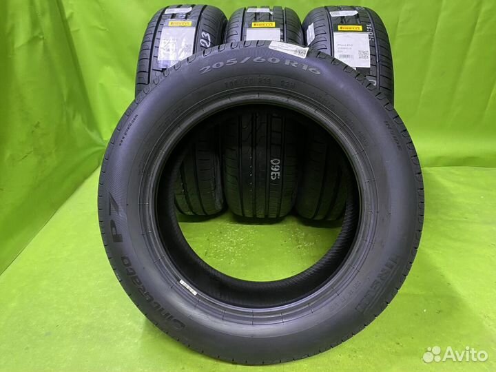 Pirelli Cinturato P7 205/60 R16 92H