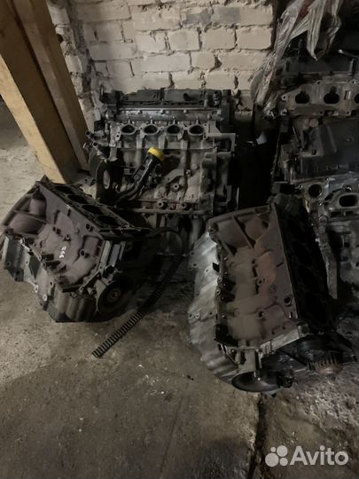 Блок цилиндров двигатель рено К4М766 1,6