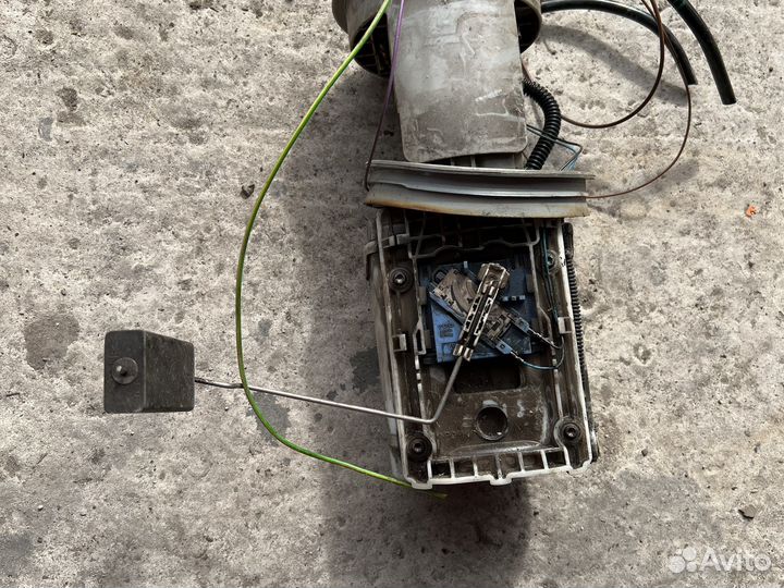 Топливный насос Volkswagen Passat B4